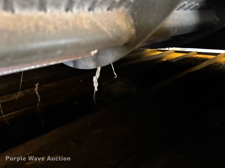 image for item YA0735 2011 Claas 730 Lexion combine