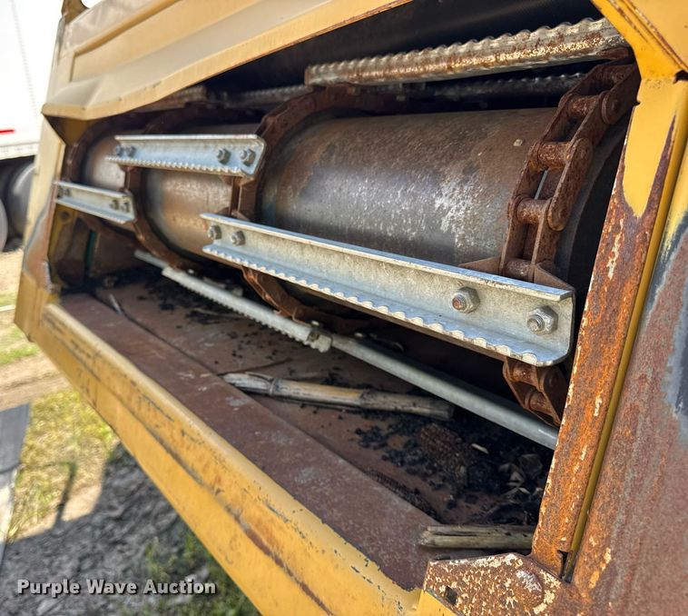 image for item YA0735 2011 Claas 730 Lexion combine