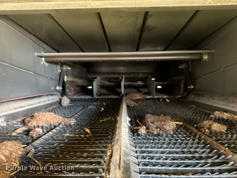 image for item YA0735 2011 Claas 730 Lexion combine