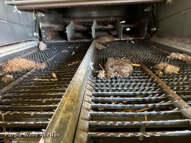 image for item YA0735 2011 Claas 730 Lexion combine