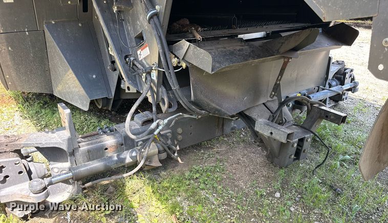 image for item YA0735 2011 Claas 730 Lexion combine