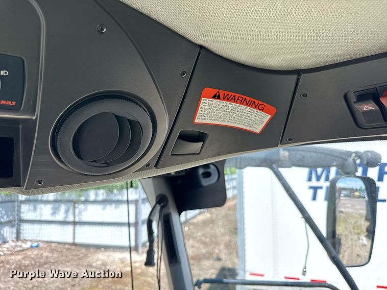 image for item YA0735 2011 Claas 730 Lexion combine