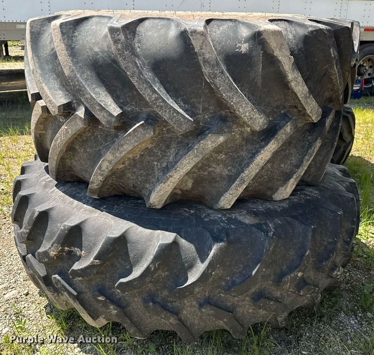 image for item YA0735 2011 Claas 730 Lexion combine