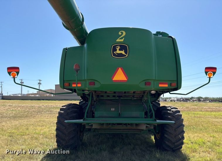 image for item YA0779 2010 John Deere 9770STS combine