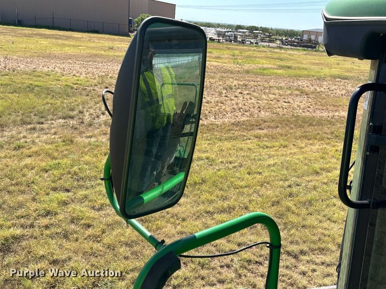 image for item YA0779 2010 John Deere 9770STS combine