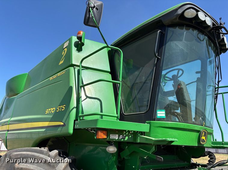 image for item YA0779 2010 John Deere 9770STS combine