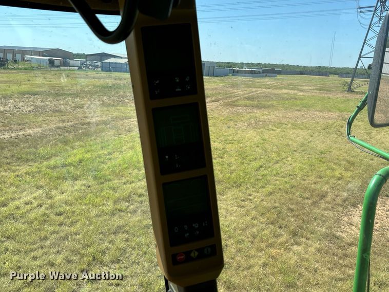 image for item YA0779 2010 John Deere 9770STS combine