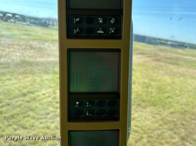 image for item YA0779 2010 John Deere 9770STS combine