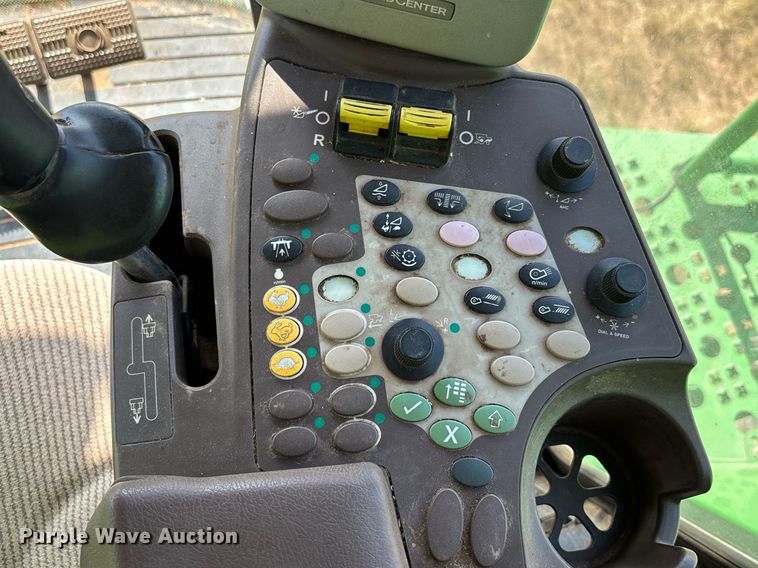 image for item YA0779 2010 John Deere 9770STS combine