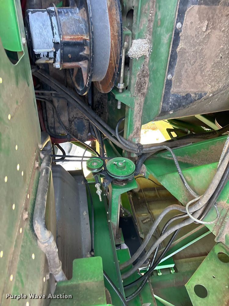 image for item YA0779 2010 John Deere 9770STS combine