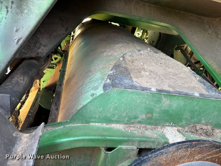image for item YA0779 2010 John Deere 9770STS combine