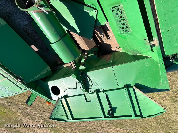 image for item YA0779 2010 John Deere 9770STS combine