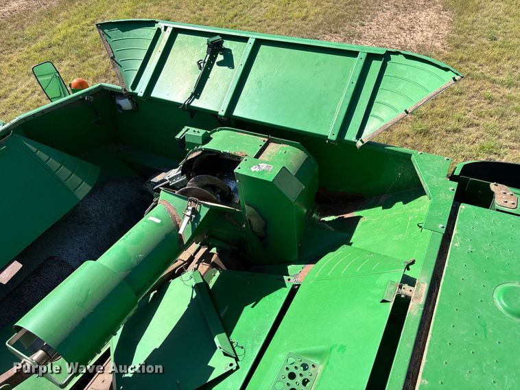 image for item YA0779 2010 John Deere 9770STS combine