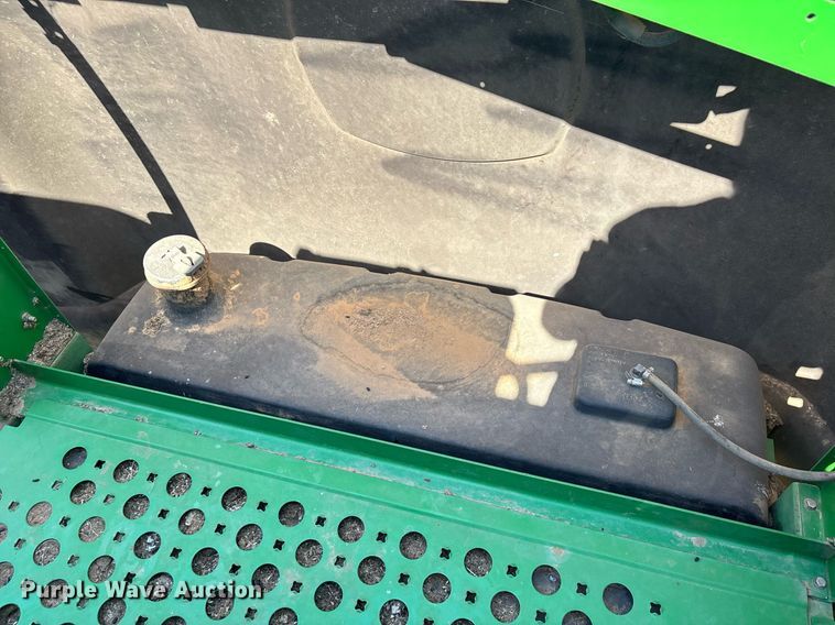 image for item YA0779 2010 John Deere 9770STS combine