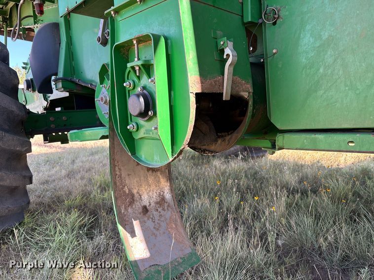 image for item YA0779 2010 John Deere 9770STS combine