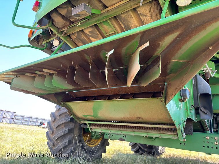 image for item YA0779 2010 John Deere 9770STS combine