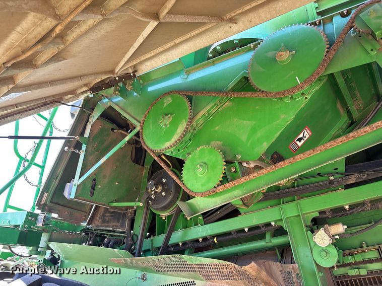 image for item YA0779 2010 John Deere 9770STS combine