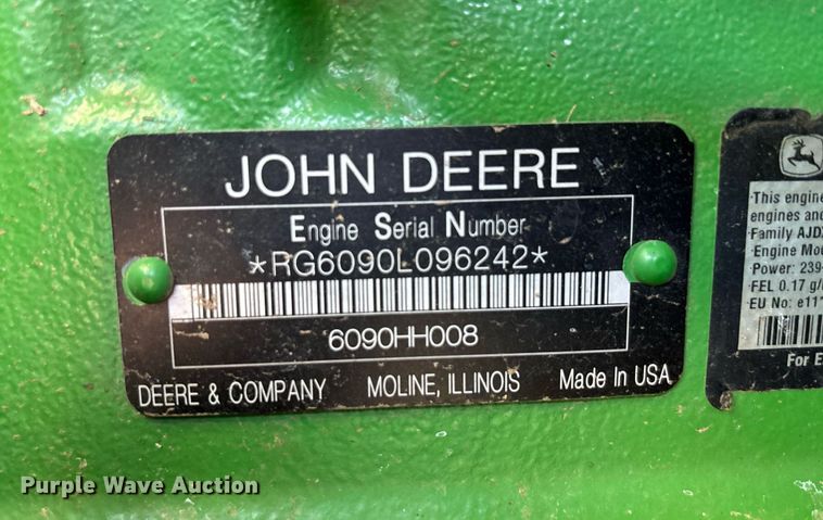 image for item YA0779 2010 John Deere 9770STS combine