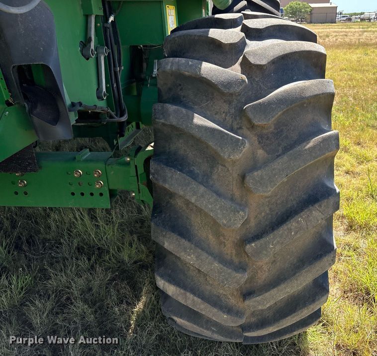 image for item YA0779 2010 John Deere 9770STS combine