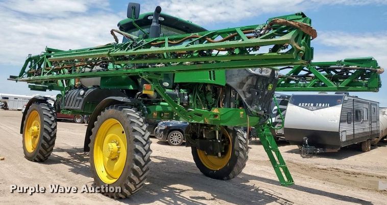 image for item YA0783 2018 John Deere R4038 sprayer