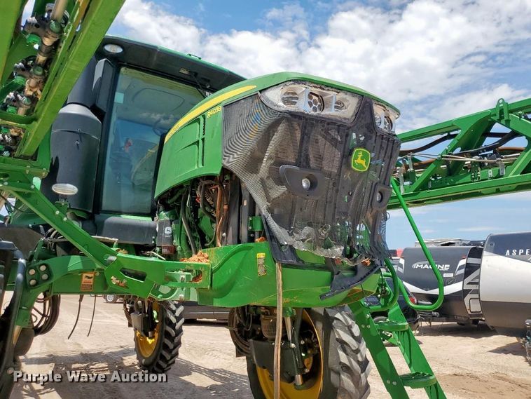 image for item YA0783 2018 John Deere R4038 sprayer