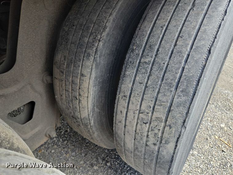 image for item DF8599 2007 Wabash DVCVHPC dry van trailer