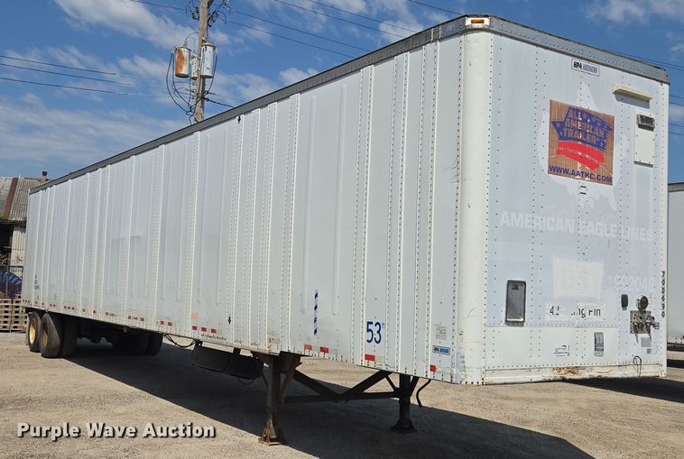 image for item DF8600 2002 Monon dry van trailer