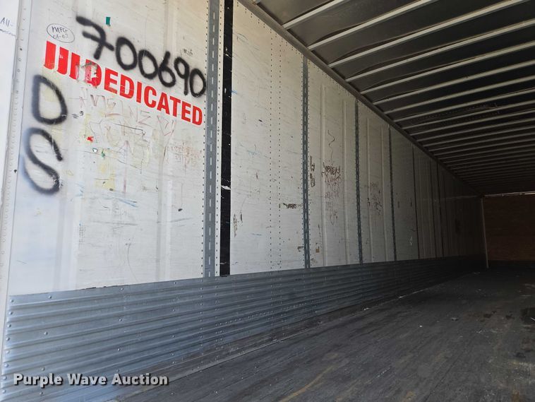 image for item DF8600 2002 Monon dry van trailer