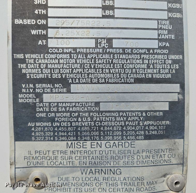 image for item DF8600 2002 Monon dry van trailer