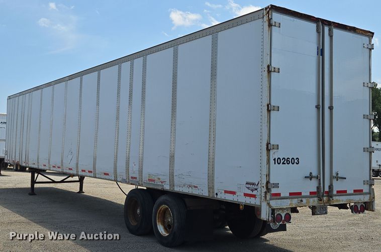 image for item DF8601 2002 Wabash Dry van trailer
