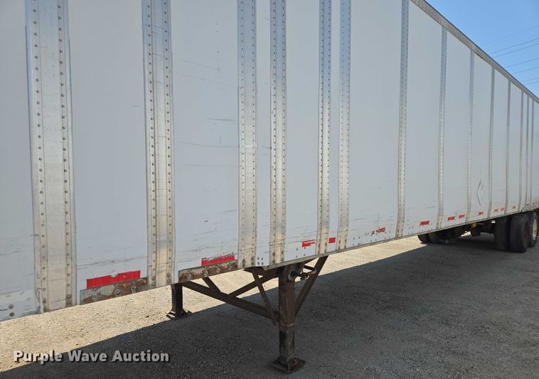image for item DF8601 2002 Wabash Dry van trailer