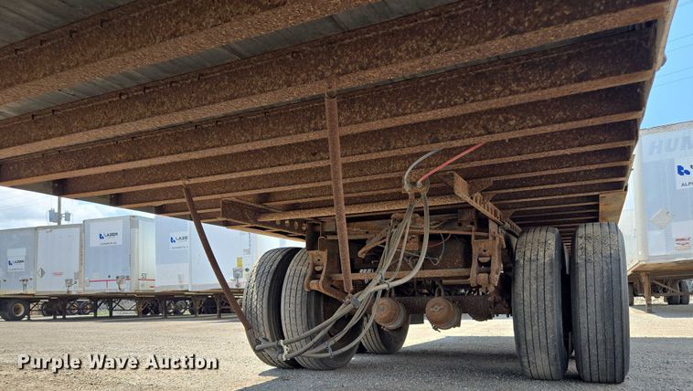 image for item DF8601 2002 Wabash Dry van trailer