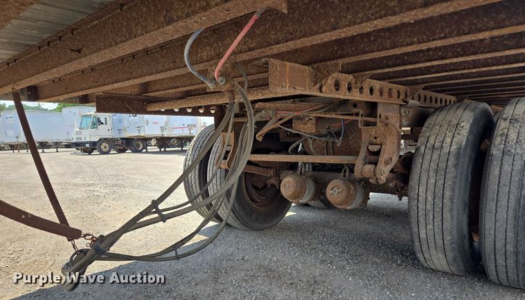 image for item DF8601 2002 Wabash Dry van trailer