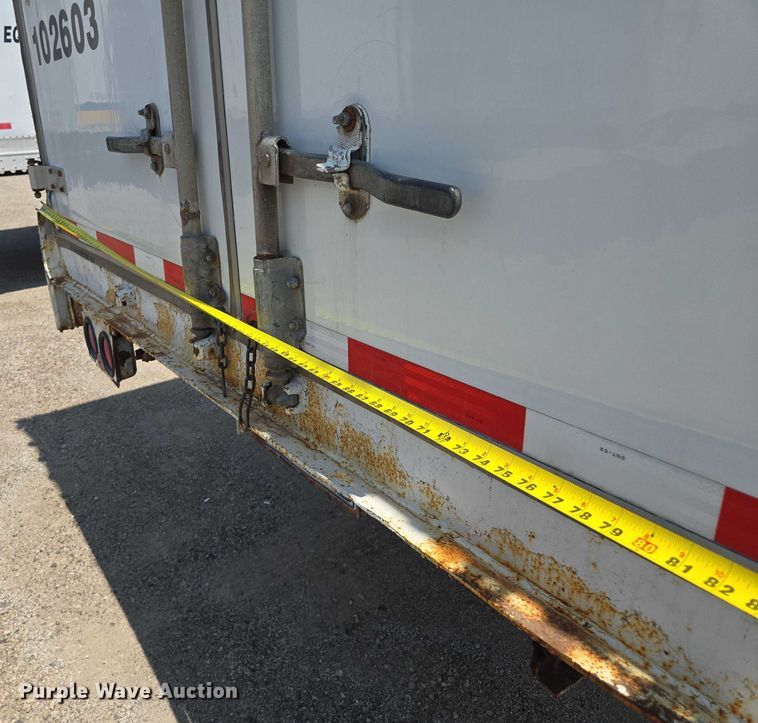 image for item DF8601 2002 Wabash Dry van trailer