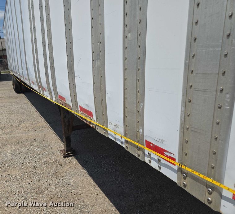 image for item DF8601 2002 Wabash Dry van trailer