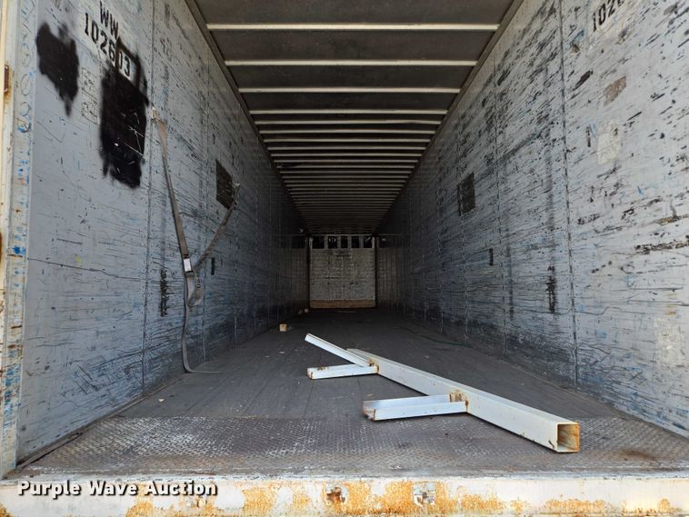 image for item DF8601 2002 Wabash Dry van trailer