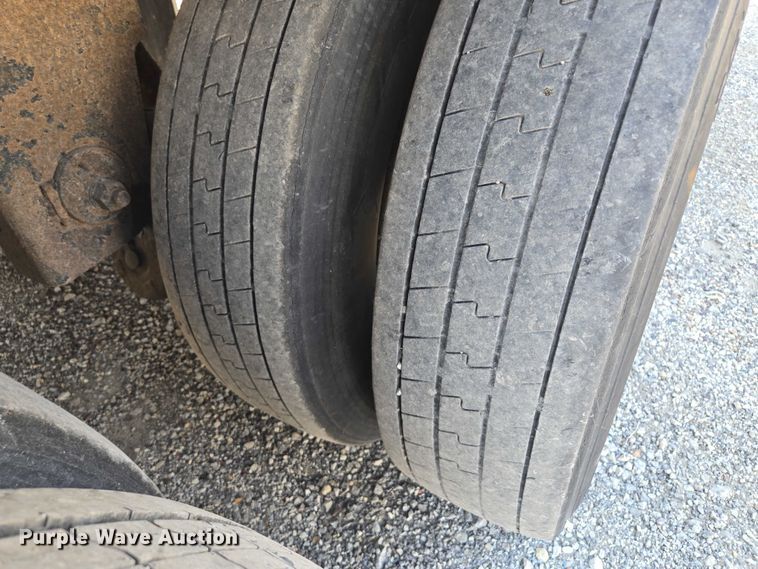 image for item DF8602 2007 Great Dane 7311TP-SAL dry van trailer