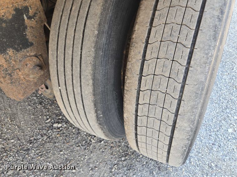 image for item DF8602 2007 Great Dane 7311TP-SAL dry van trailer