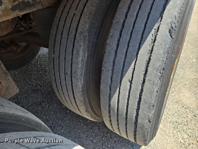 image for item DF8602 2007 Great Dane 7311TP-SAL dry van trailer