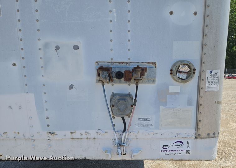 image for item DF8603 1998 Wabash dry van trailer