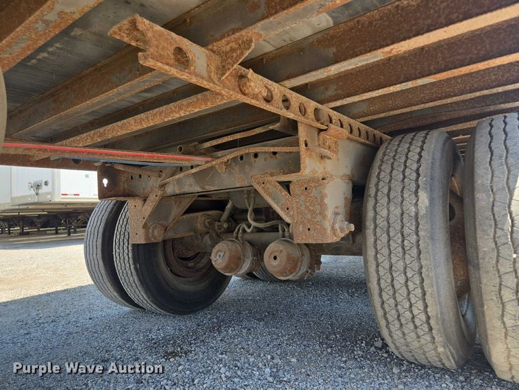 image for item DF8603 1998 Wabash dry van trailer