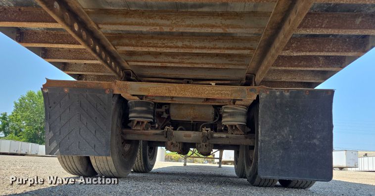 image for item DF8603 1998 Wabash dry van trailer