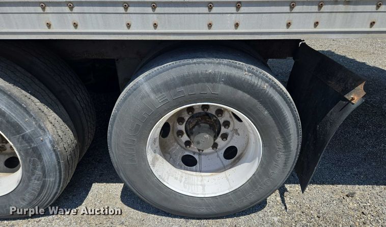 image for item DF8603 1998 Wabash dry van trailer