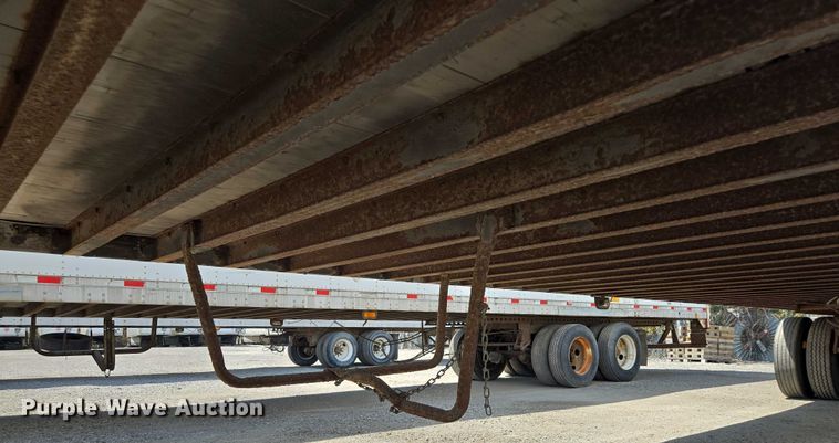 image for item DF8604 1996 Pines dry van trailer