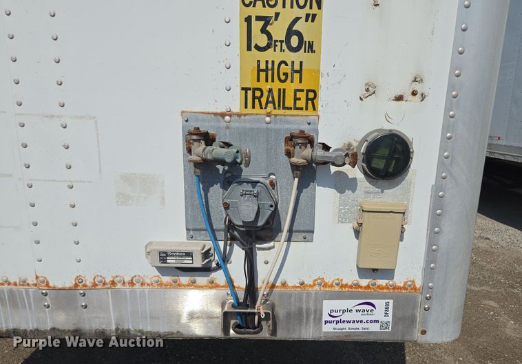 image for item DF8605 2009 Wabash dry van trailer
