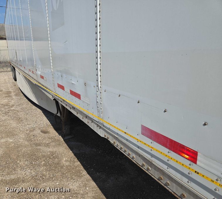 image for item DF8605 2009 Wabash dry van trailer
