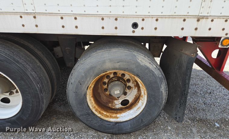 image for item DF8605 2009 Wabash dry van trailer