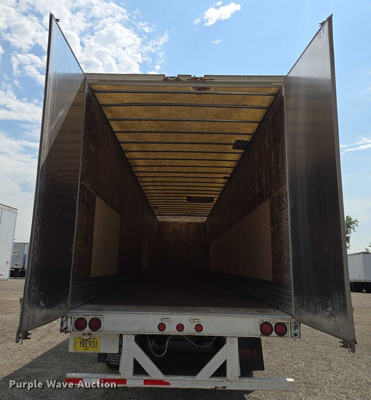 image for item DF8606 1999 Trailmobile dry van trailer