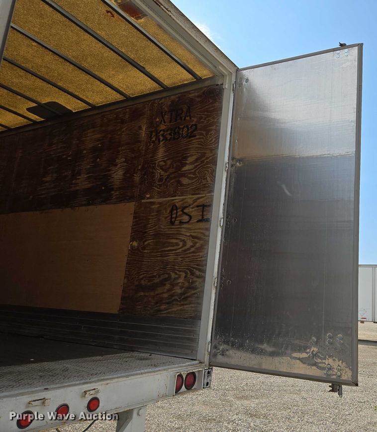 image for item DF8606 1999 Trailmobile dry van trailer