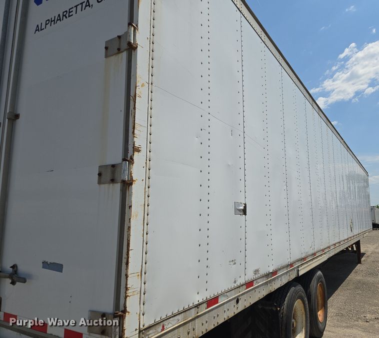 image for item DF8607 1998 Monon dry van trailer